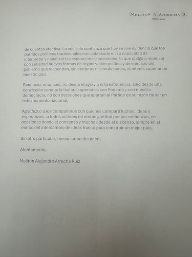 Melitón Arrocha renuncia al Partido Panameñista y cuestiona su rol como oposición