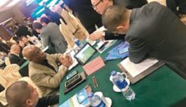 Evalúan protocolos para exportar piña a China