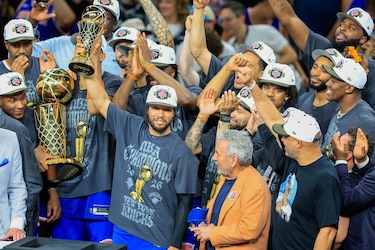 Subastada por 1 millón de dólares la camiseta de Brunson en debut de las Finales de la NBA