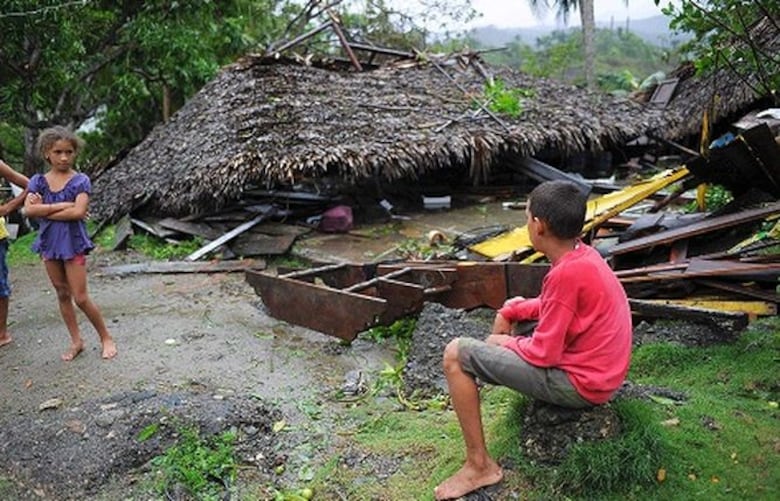 Huracán Matthew comienza a azotar a EU tras dejar 300 muertos en Haití