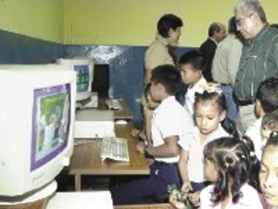 Invertirán 30 millones en tecnología educativa