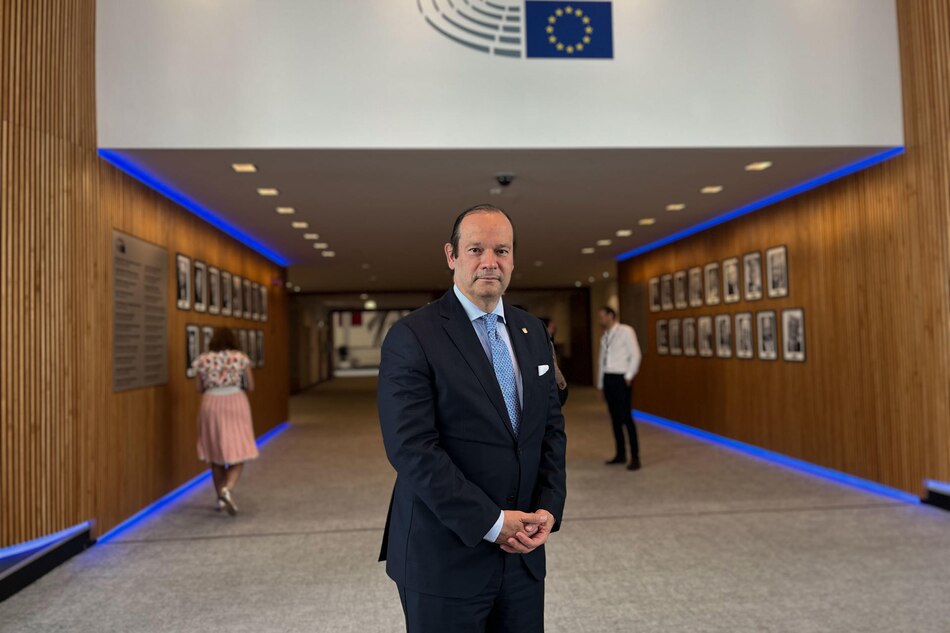 Canciller de Panamá busca reforzar las relaciones con la Unión Europea luego de la salida de la lista