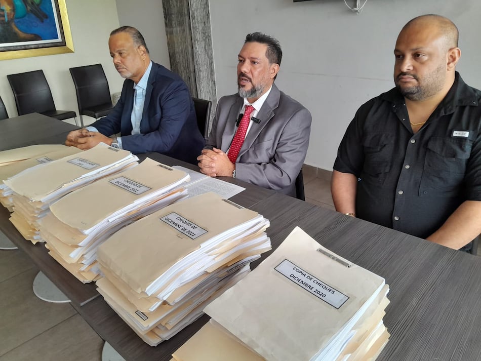 Tras su salida, Max Estrada defiende la gestión del patronato del Rod Carew; Pandeportes lo refuta