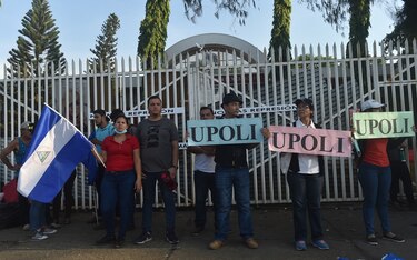 Congreso de Nicaragua cierra universidad símbolo de protestas contra Ortega