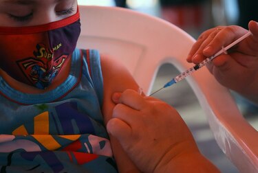 A partir del jueves se vacunará a los niños de 5 a 11 años de los circuitos 8-5, 6-1 y 6-2