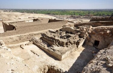 Hallan en Luxor la pirámide de un visir de Ramsés II