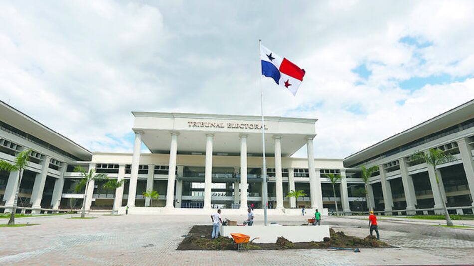 TE sancionó a cuatro emisoras por no entregar reporte de publicidad estatal