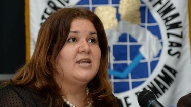 Isabel Fernández renuncia a la unidad antilavado del MEF
