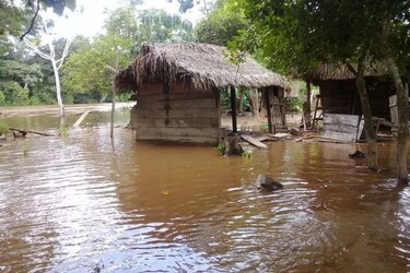 Aguaceros en Bolivia dejan 13 muertos y más de un millar de familias damnificadas