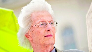 Murió el escritor húngaro Peter Esterhazy