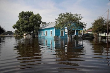 Gobernador de Texas pide ayuda para la reconstrucción tras Harvey