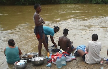 El tapón del Darién, travesía de miseria, muerte y libertad