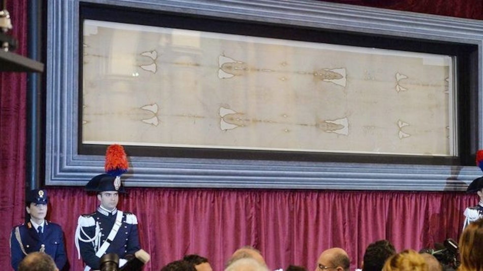 Vuelve a exhibirse el Santo Sudario en Turín