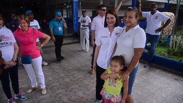 El desfile de personajes en el Remón Cantera