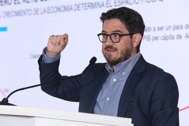 Panamá se encuentra ante el desafío de elevar ingresos, reducir subsidios y exenciones