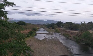 Por la sequía disminuye producción de agua potable en potabilizadora de Pacora