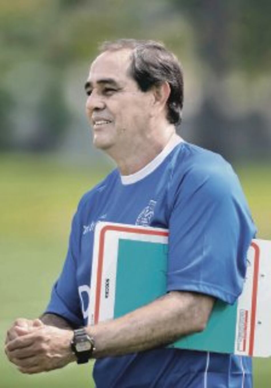 El Salvador buscará hoy su pase a semis