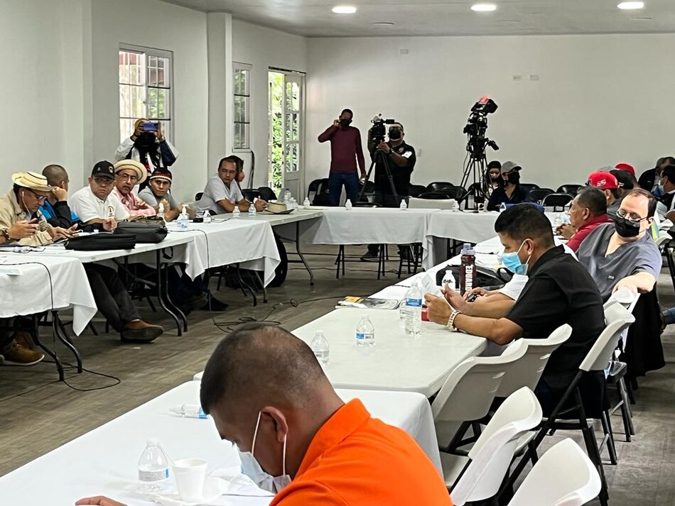 Diálogo entra en receso hasta el 11 de agosto; se tranca el tema de la CSS