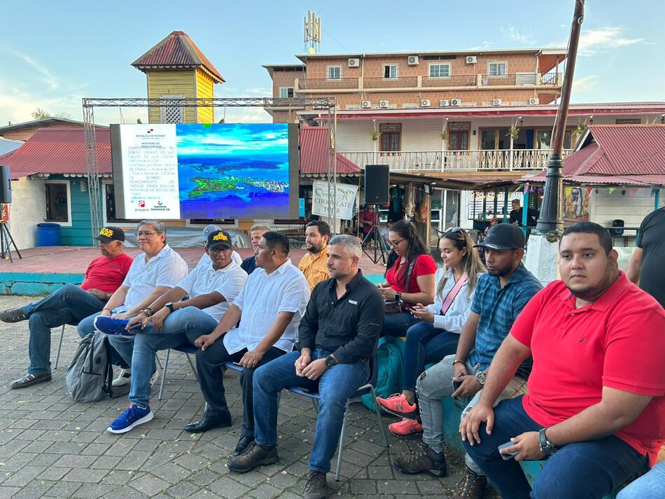 MOP evalúa cambios claves en la fase B del proyecto vial en Isla Colón, Bocas del Toro