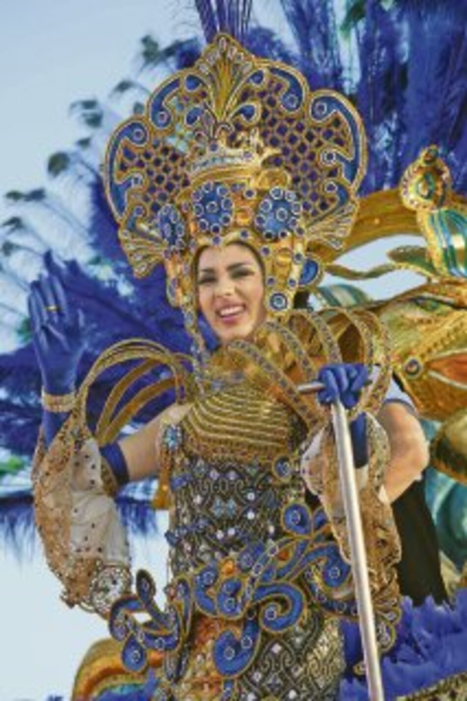 La reina ante sus seguidores