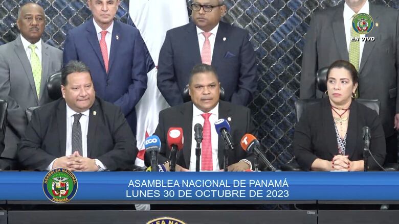 Diputados del PRD propondrán la suspensión de los efectos de la Ley 406 del contrato minero 