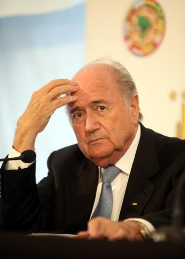 Blatter dice que Rogge vetó realizar el Mundial en enero o febrero