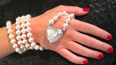 Subastan raro diamante