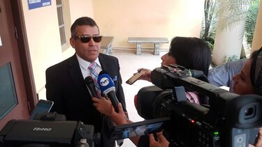 Magistrado juez José Ayú Prado declaró a Ricardo Martinelli 'en rebeldía'