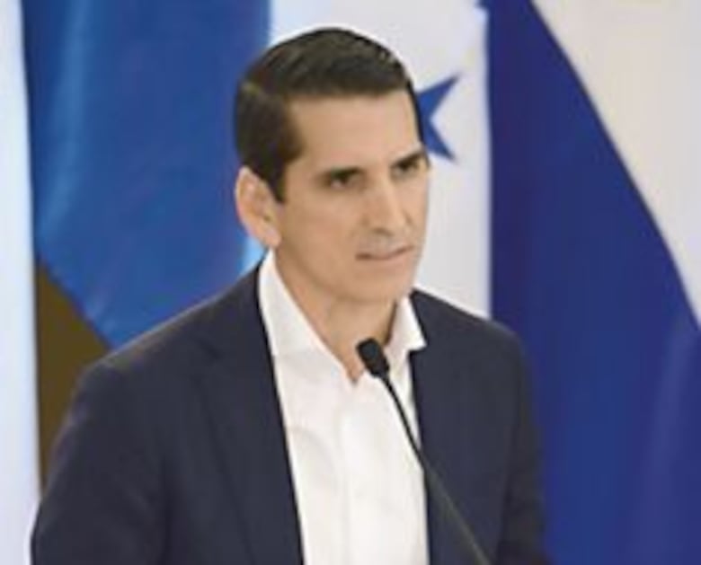 Fondo de promoción dominó el encuentro entre candidatos