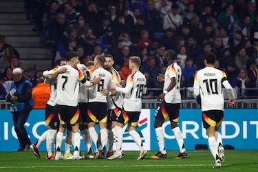Alemania amarga a Francia en el retorno de Kroos