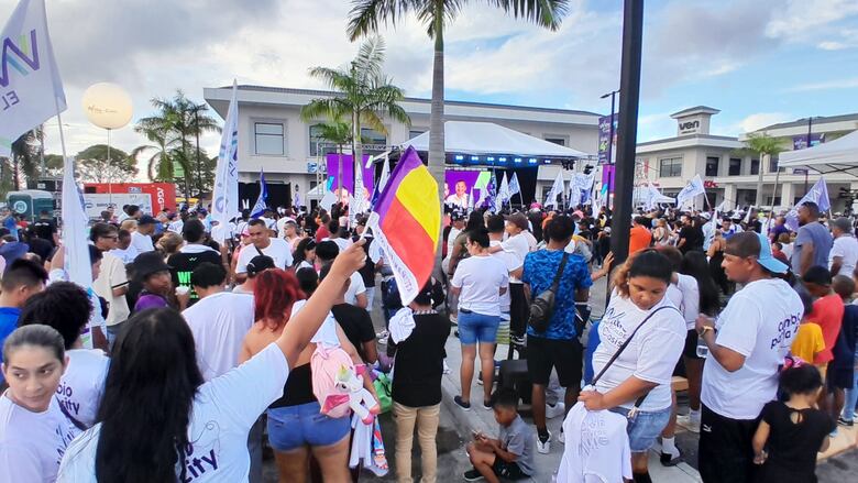 Willie Bermúdez inicia su campaña apuntado a convertir el distrito de Panamá en una ciudad limpia