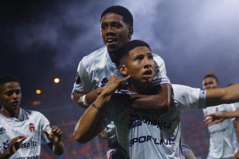 Sporting San Miguelito y Herediano se juegan la clasificación en Penonomé