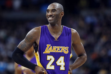 Para Phil Jackson el retiro de Kobe Bryant no será en 2016