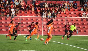 El Brujas y Atlético Nacional lideran liga femenina