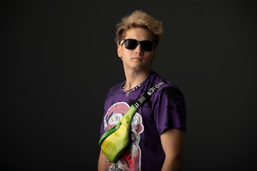 ‘Espero que la gente conecte con mi música’, dice el artista ecuatoriano Jandino
