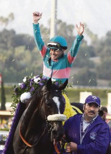 ‘Zenyatta’ se lleva la Breeders’