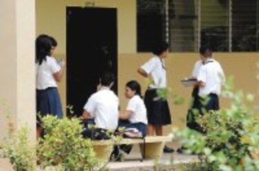 Cuando los 18 años pesan en la educación