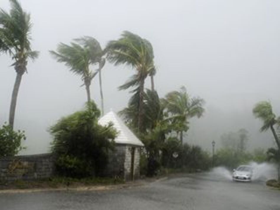 Huracán 'Igor' puede cobrar intensidad, según meteorólogos