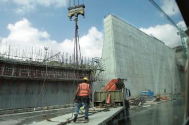 FCC reclama $14.9 millones a Panamá por contratos de carreteras