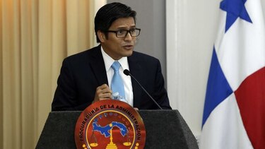 Comisión de Credenciales se reunirá este martes para tratar designación de Luis Fernando Tapia como magistrado