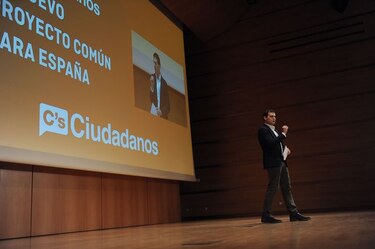 Partido Ciudadanos inserta la reforma del Estado en la campaña electoral