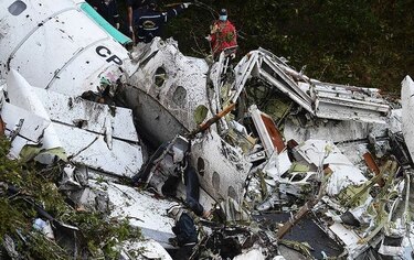 Accidente aéreo de Colombia: piloto se declaró sin combustible
