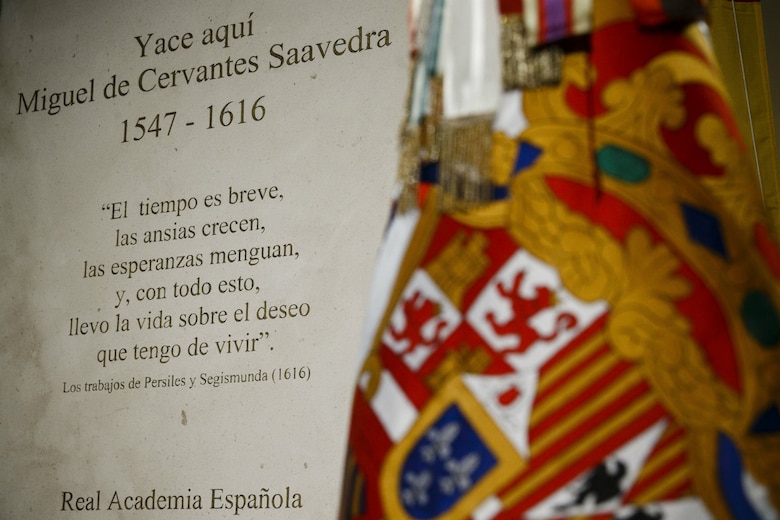 La placa de mármol de la tumba de Cervantes tiene un error ortográfico