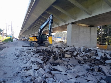 Empezaron los trabajos de rehabilitación de los carriles bajo el viaducto en La Chorrera
