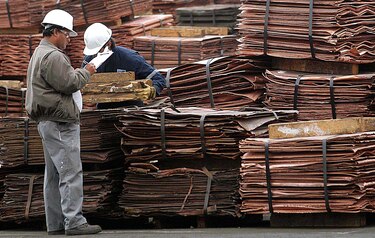 Precio del cobre cierra el año 13.6% por debajo de los valores de 2021