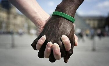 Los afroamericanos de Estados Unidos viven más que antes, pero menos que los blancos