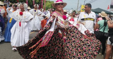 Suspenden el Desfile de Las Mil Polleras de 2022 por aumento de casos de Covid-19