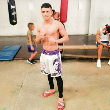 Ronald Batista asciende en las clasificaciones de la AMB 