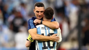 Argentina ya piensa en el futuro, con dudas sobre la continuidad de Messi y Scaloni