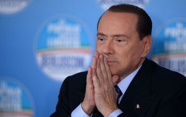 Silvio Berlusconi es operado del corazón